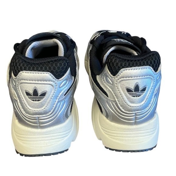Men’s Adidas Ozmillen sneakers. Core black-Grey five- Grey two. Size 10. main image 6